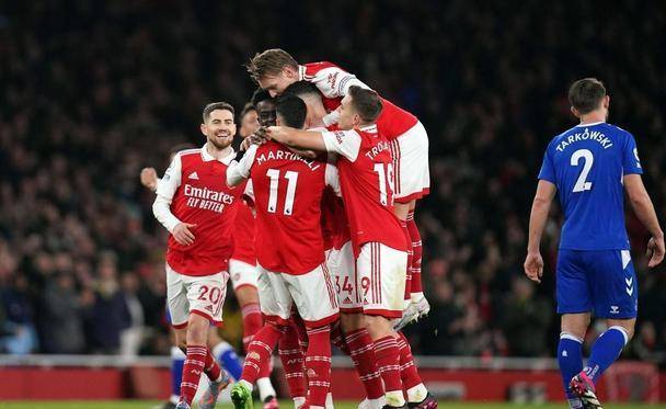 关于罗马内部会议纪要流出——关键时刻调整名单；足总杯使命明确；纪律约束更严格的信息