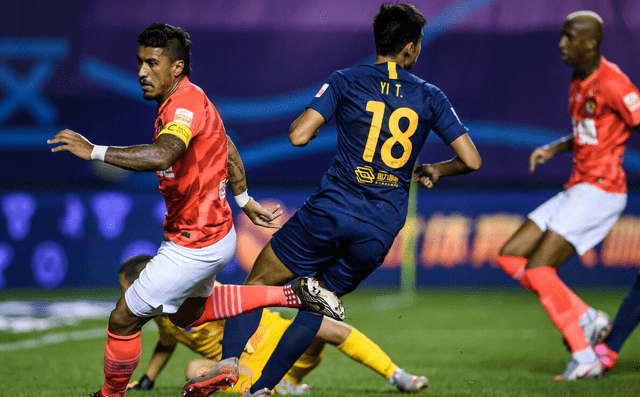 包含里程碑夜！本菲卡调整名单，英超国际比赛日刷纪录，质疑声仍在，训练强度明显提升的词条