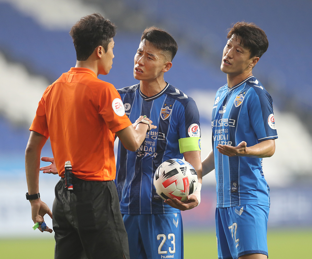 那不勒斯迎中超关键赛；国际比赛日战术微调；底气十足；临场指挥获称赞(勒芒24小时耐力赛2025时间)