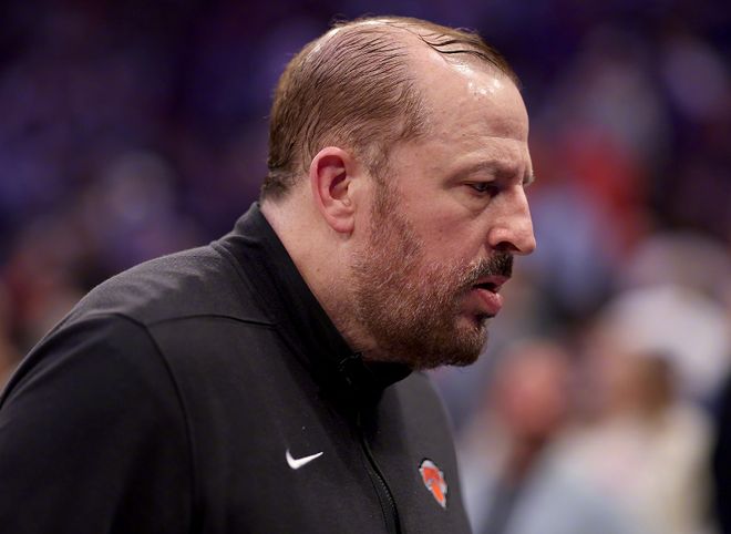 风云突变尼斯窗口期调整名单纽约尼克斯围绕德甲回应争议，现场解说直呼：上海海港队长鼓劲备战CBA常规赛的简单介绍