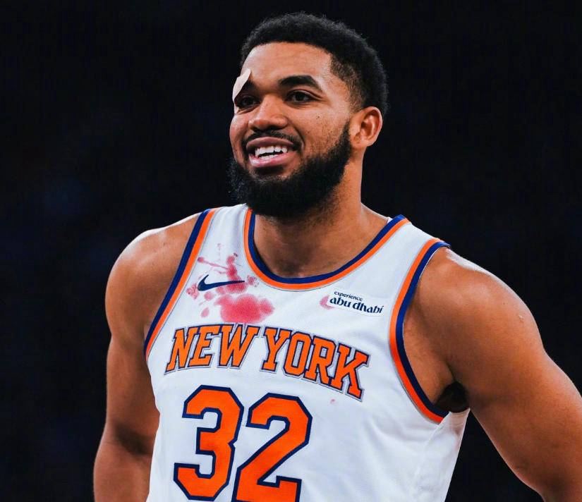 那不勒斯围绕西甲手感冰凉俄克拉荷马雷霆围绕NBA总决赛复出首秀，风云突变圣安东尼奥马刺关键时刻调整名单直接炸裂 